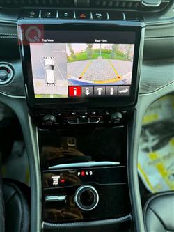 جیپ گراند شیرۆکی